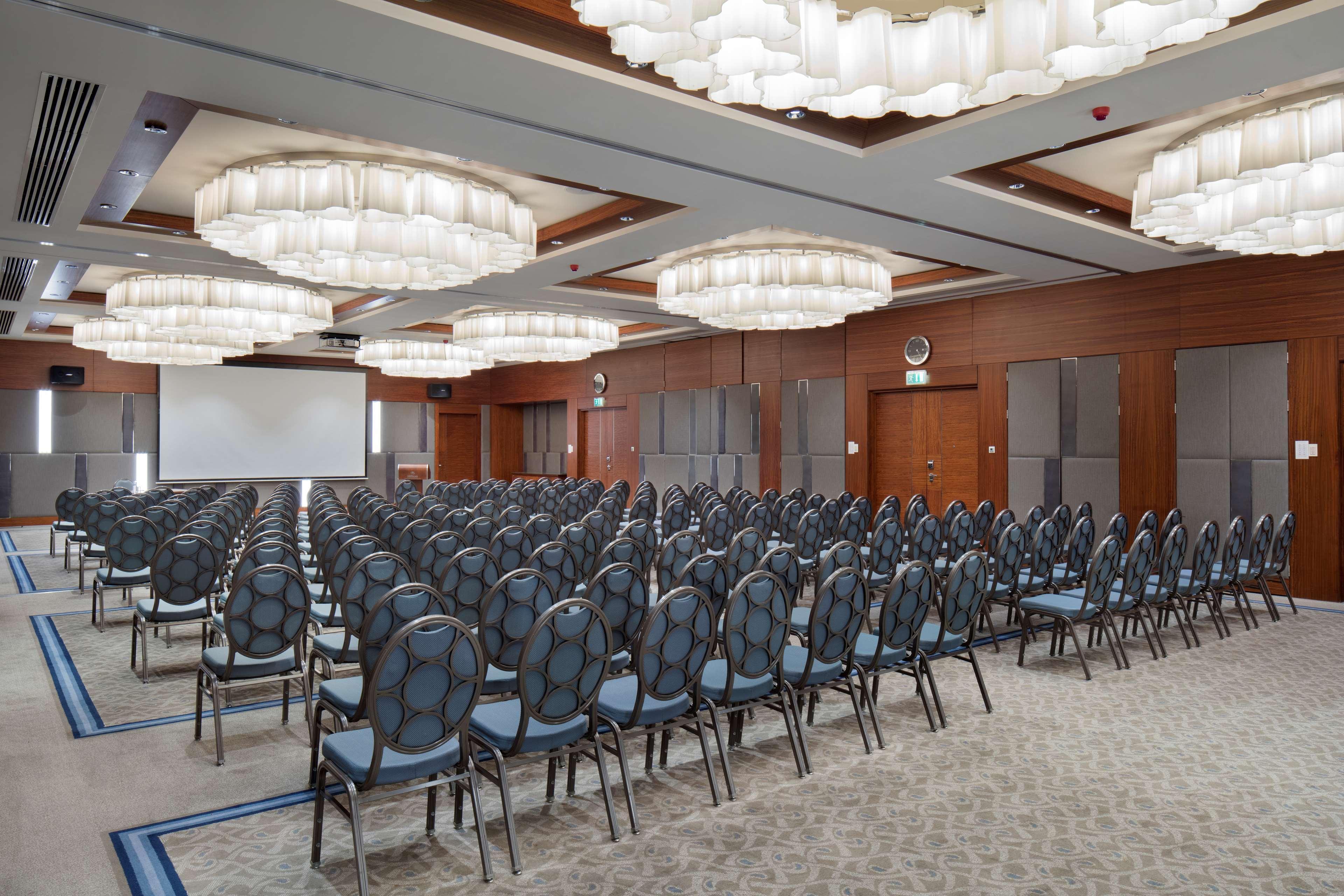Hilton Bursa Convention Center & Spa Exteriör bild