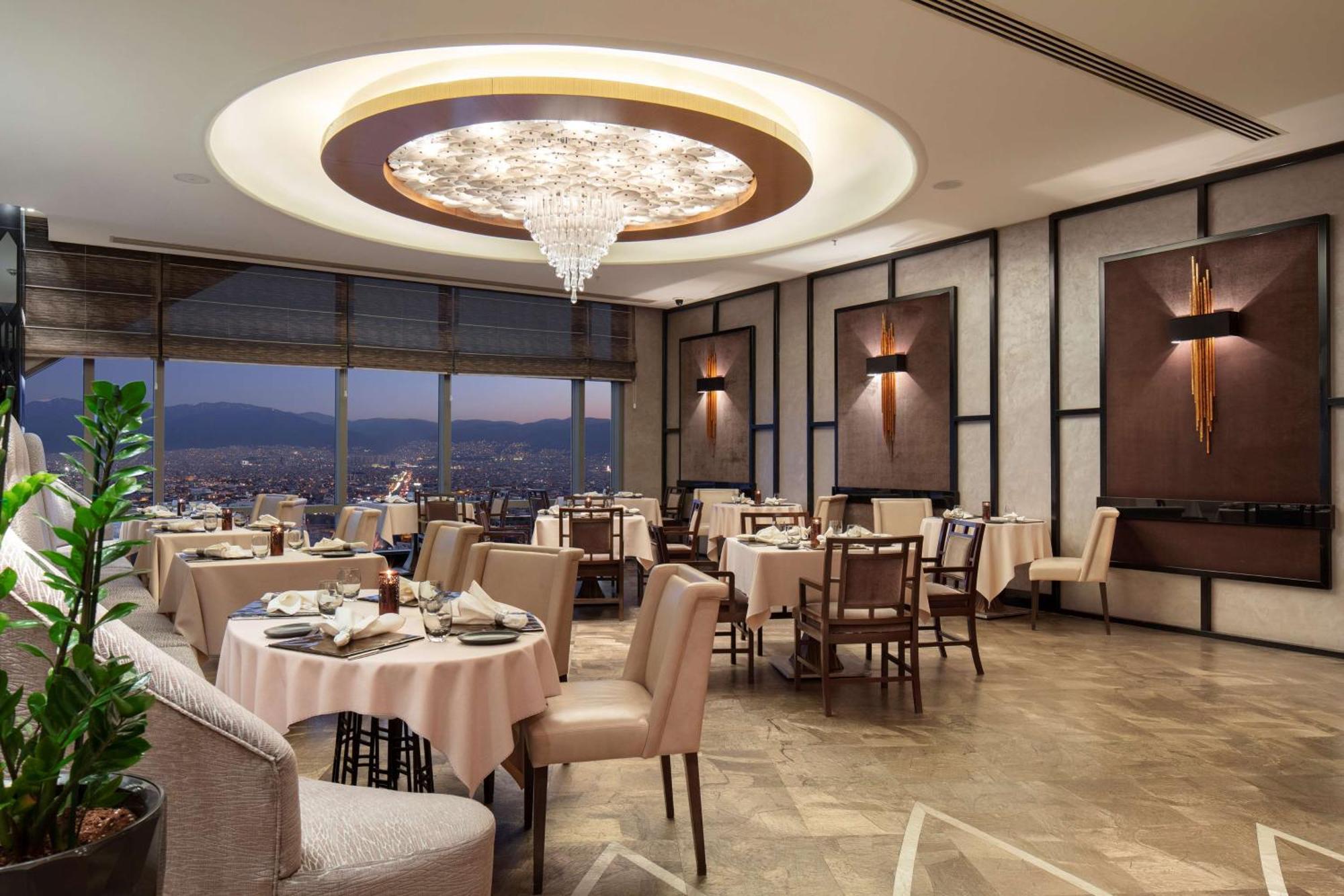 Hilton Bursa Convention Center & Spa Exteriör bild