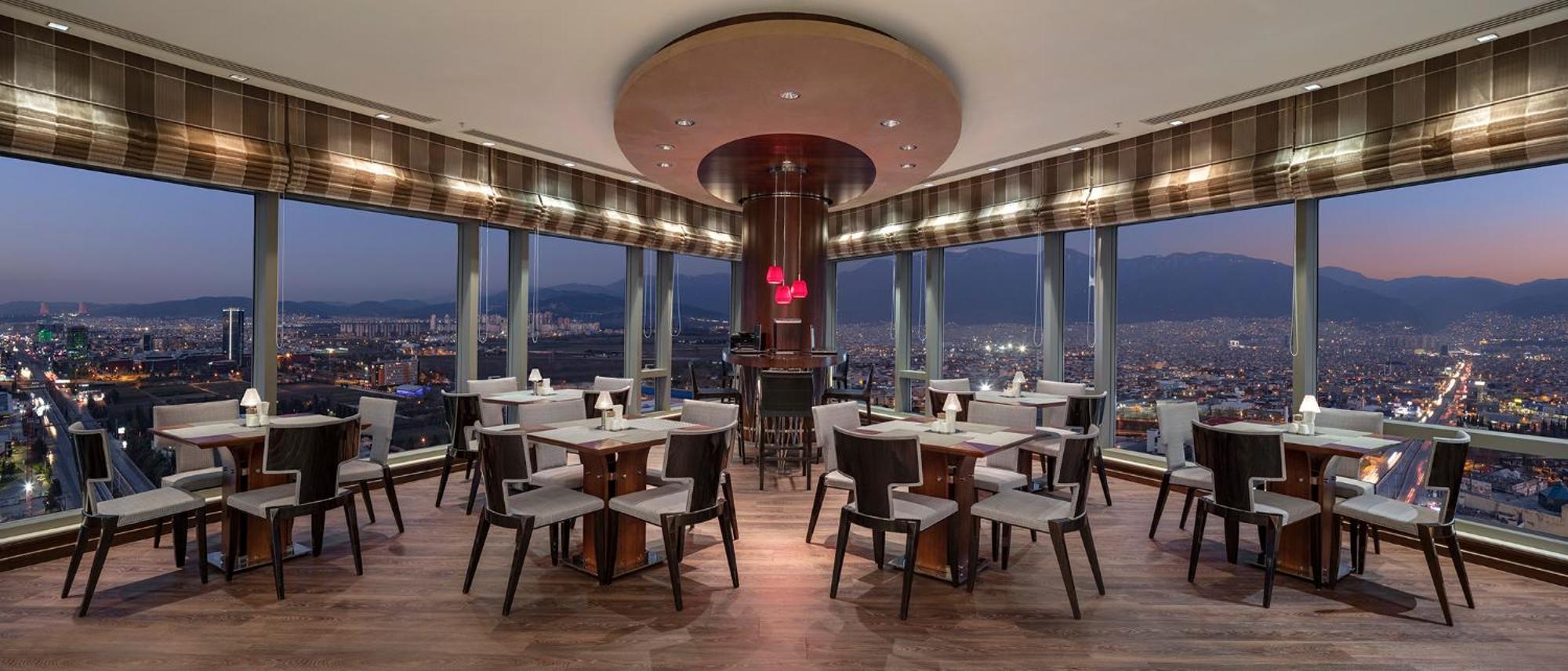 Hilton Bursa Convention Center & Spa Exteriör bild
