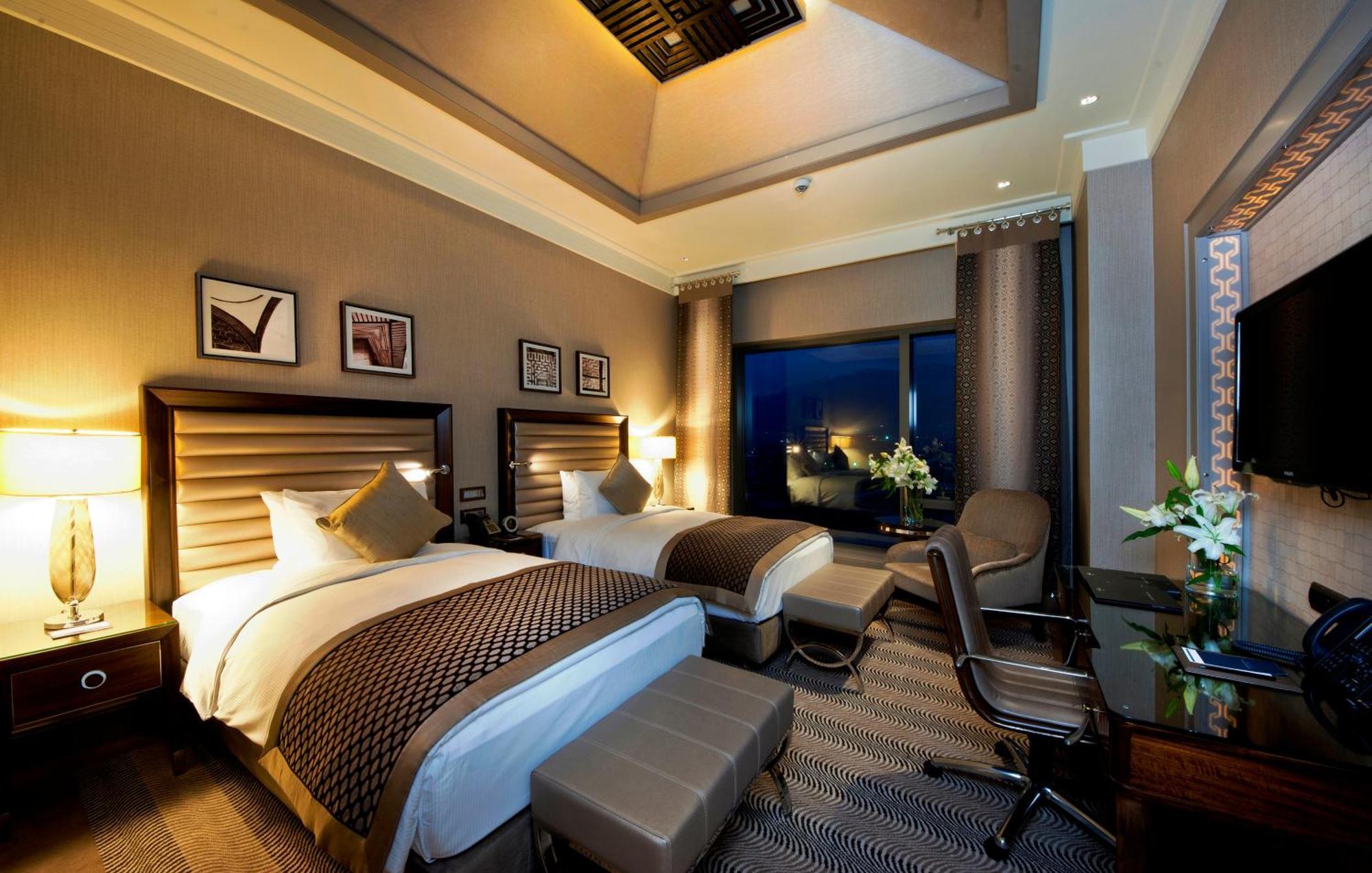 Hilton Bursa Convention Center & Spa Exteriör bild